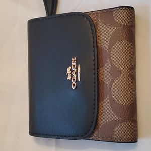 Coach wallet small